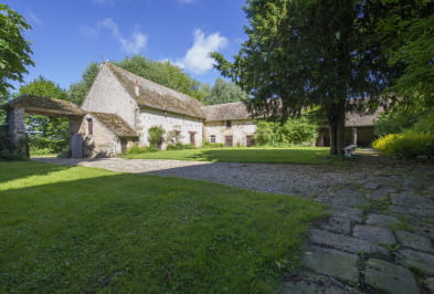 Propriété de caractère proche Paris