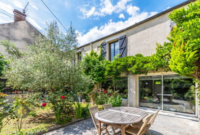 Charmante maison ancienne rénovée de 205 m²