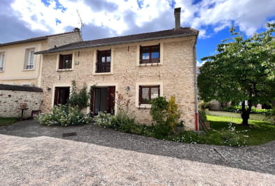 Centre ville - maison ancienne avec 3 chambres