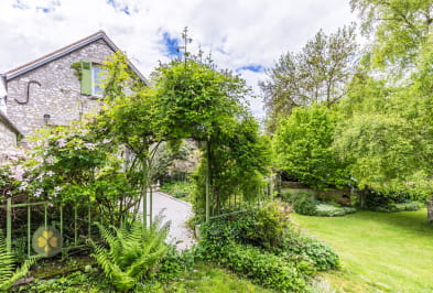 Propriété de caractère avec 2 hectares