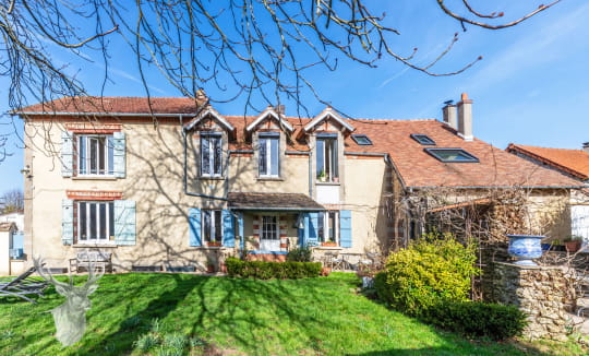 Belle maison de charme de 220 m² proche gare